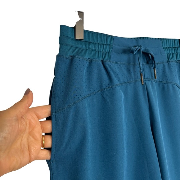 BARCO ONE Womens Boost Scrub Uniform Jogger Pants Teal Blue Size XSP Healthcare - Picture 5 of 9